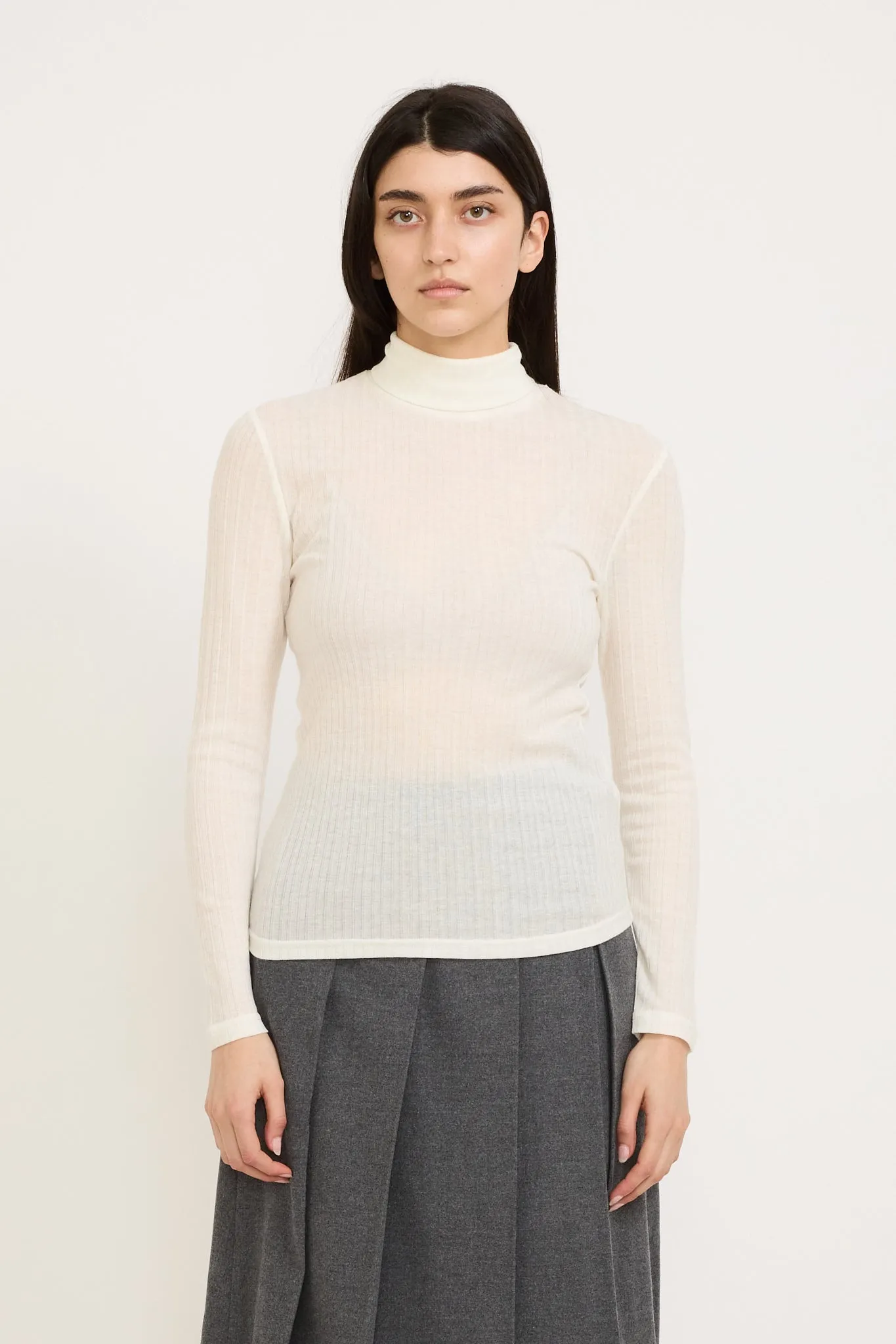 Assia Top Off White