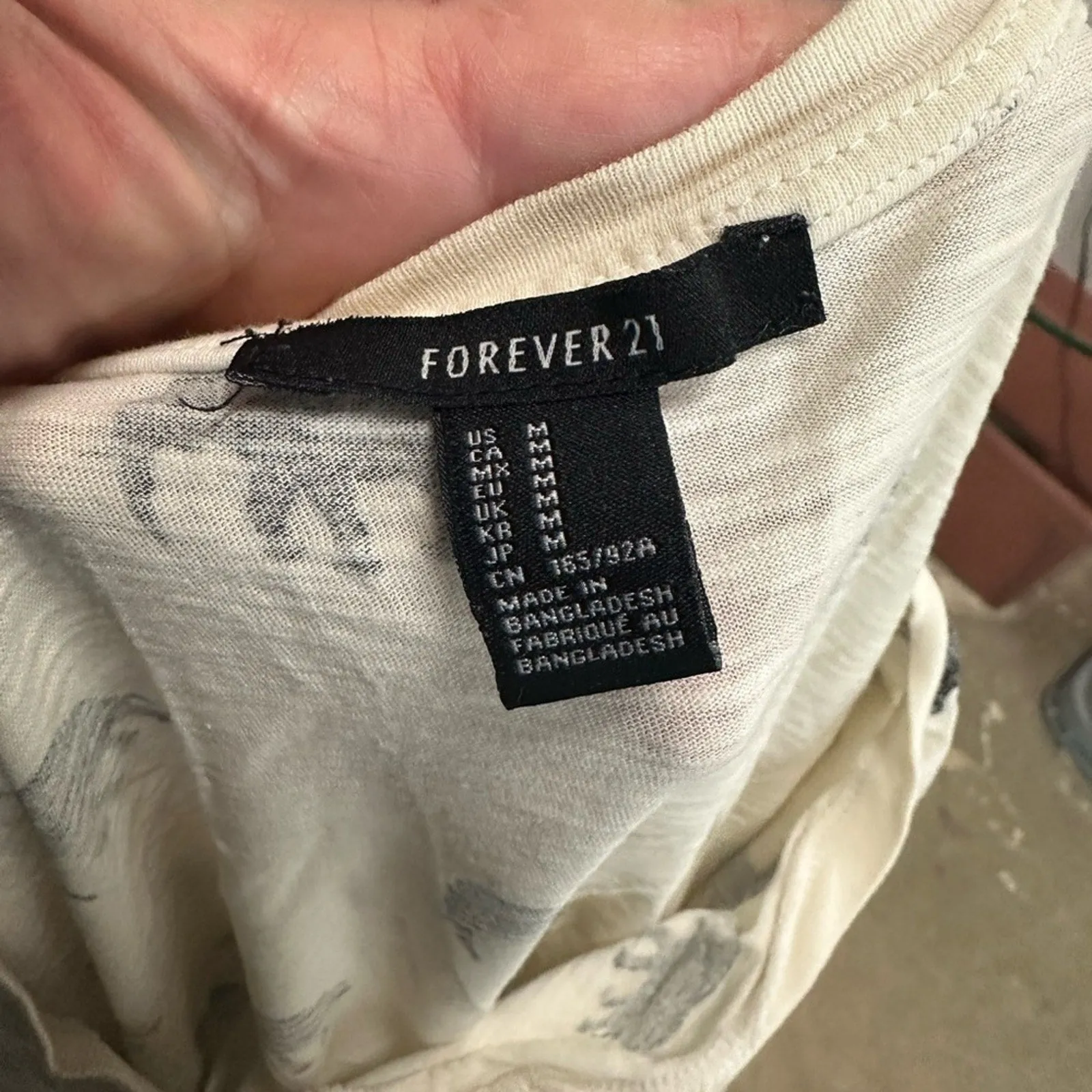 Forever 21 Cropped Elephant Tee Shirt