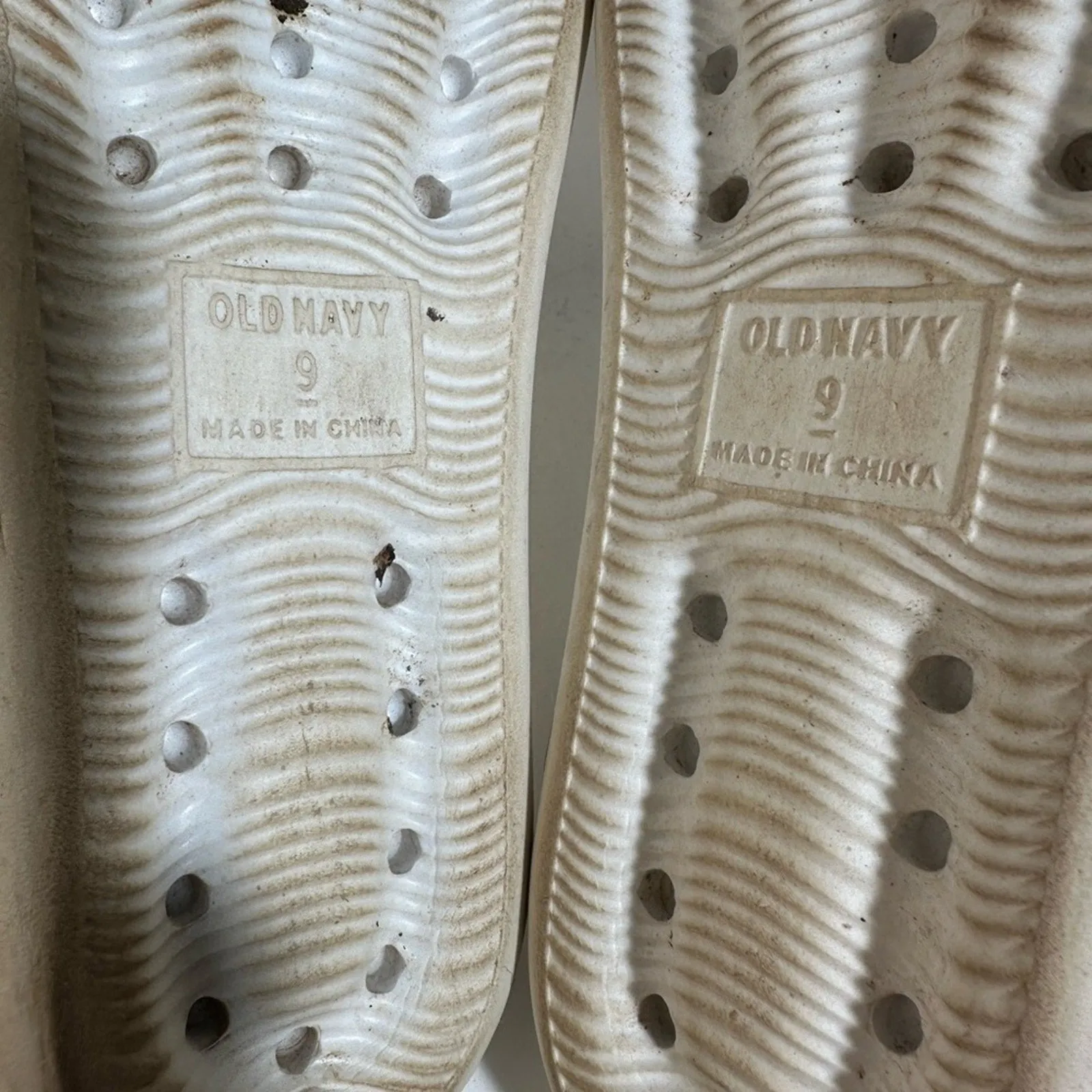 Old Navy Chunky Slides