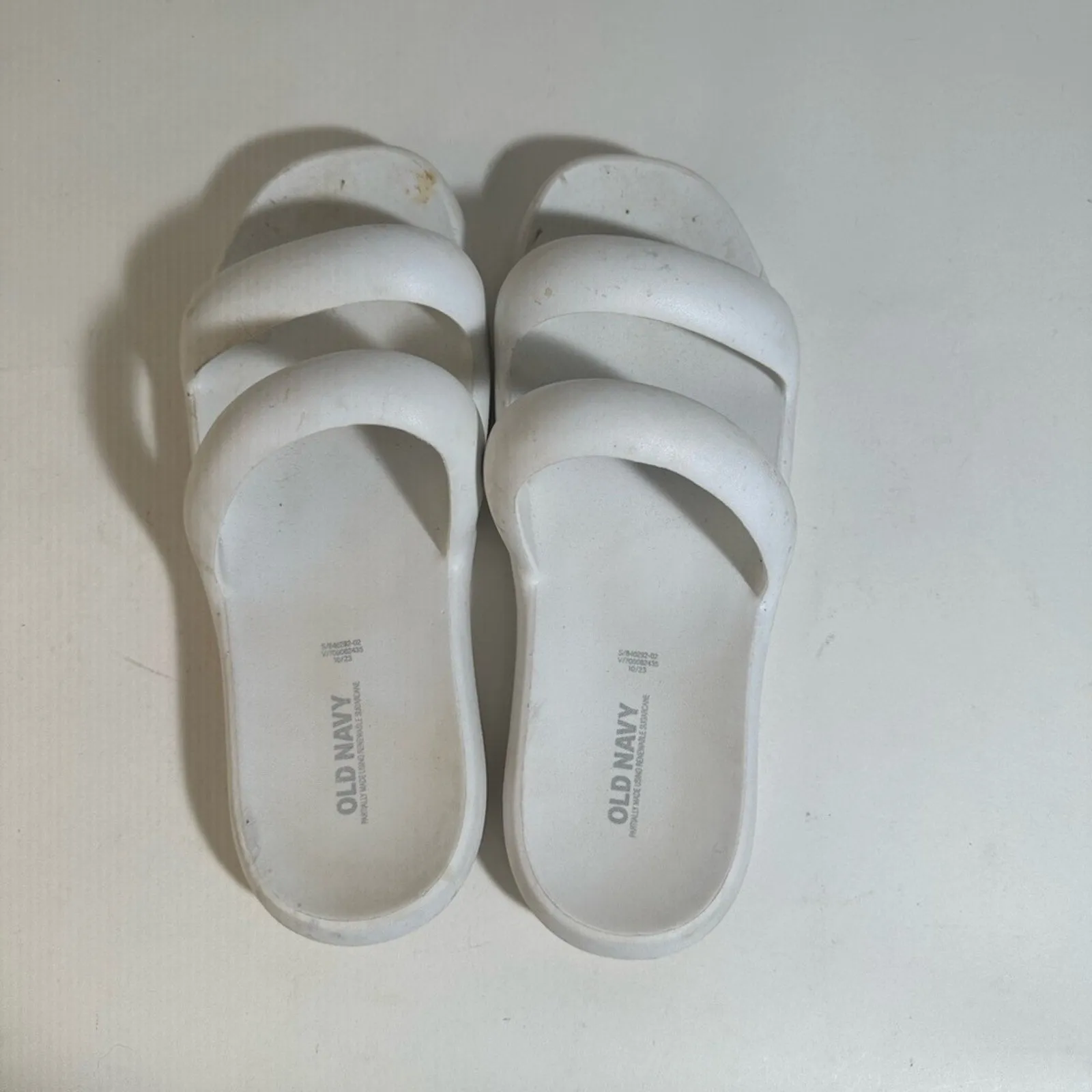 Old Navy Chunky Slides