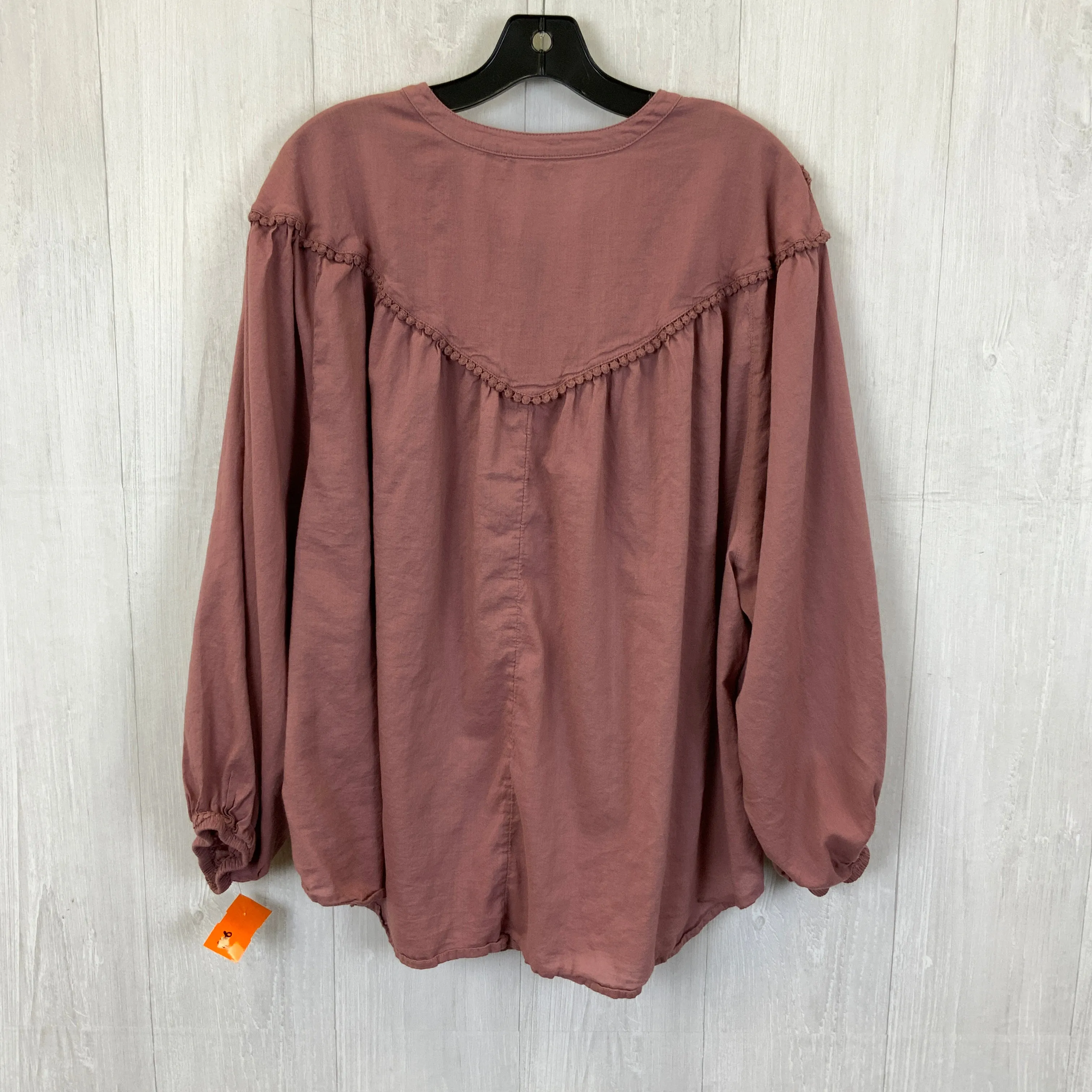 Top Long Sleeve By Old Navy In Mauve, Size: 3x